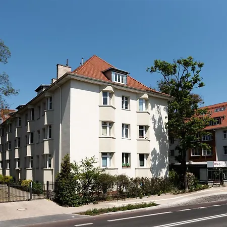 Aviator Superior By 3city Apartment