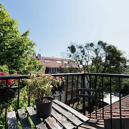 Jasny Z Balkonem Blisko Plazy W Spokojnej Okolicy By Renters * سوبوت